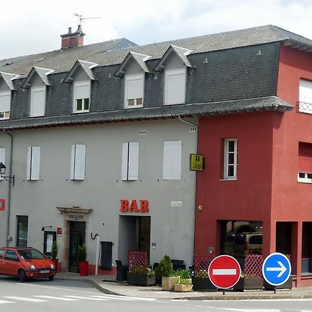 旅行者国际之家酒店 蓬德萨拉尔 外观 照片