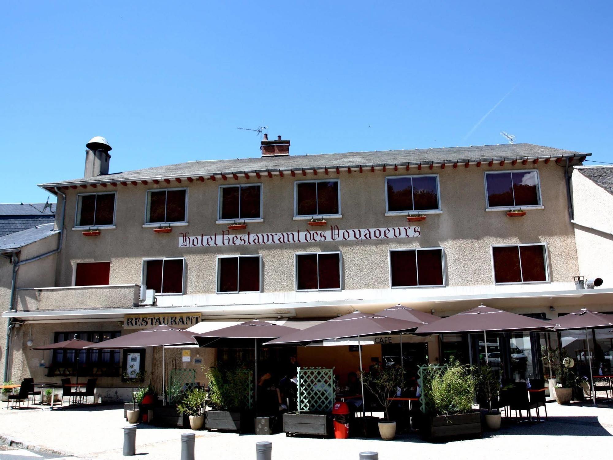 旅行者国际之家酒店 蓬德萨拉尔 外观 照片